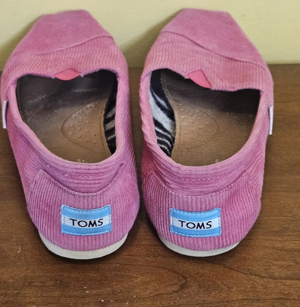 Toms key features